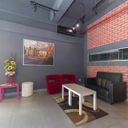 Oyo 135 Menteng Guest House